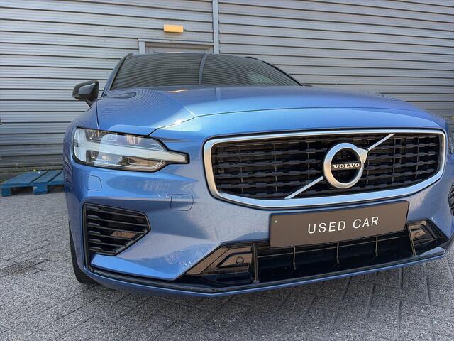 Volvo V60 2.0 T6 Twin Engine AWD R-Design / Elektr. voorst. met geheugen / Achteruitrijcamera / stoelverwarming /