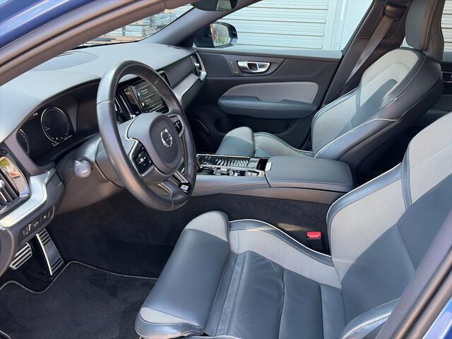 Volvo V60 2.0 T6 Twin Engine AWD R-Design / Elektr. voorst. met geheugen / Achteruitrijcamera / stoelverwarming /