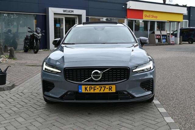 Volvo V60 2.0 T6 Plug-in hybrid AWD Plus Dark