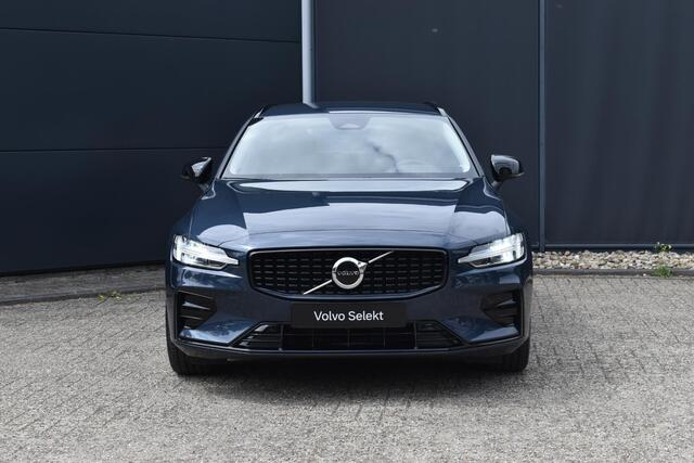 Volvo V60 2.0 B4 Plus Dark | Semi Elek. inklapbare trekhaak | Stoel-stuurwiel verwarming | Adaptieve cruise Controle met pilot assist | Blis blind spot informatie systeem | achteruitrij camera |