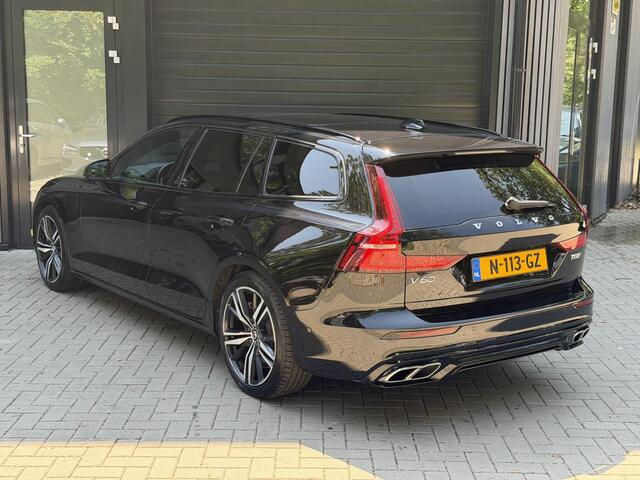 Volvo V60 2.0 T8 Twin Engine AWD R-Design