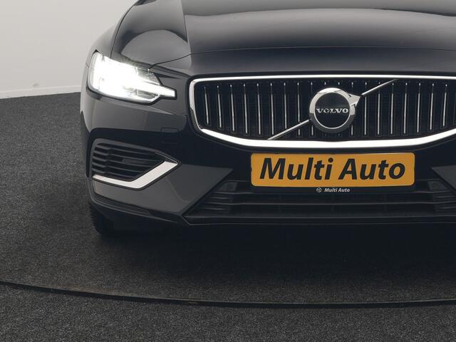 Volvo V60 T6 PHEV AWD Plus Bright 350pk Dealer O.H | Trekhaak Af Fabriek | Adaptive Cruise | Camera | Lederen Sportstoelen Memory & Verwarmd | Apple Carplay | Keyless | Google Assistant & Maps | Stuurverwarming | Pilot Assist | Virtual | Navigatie | DAB | 18"L.M | 