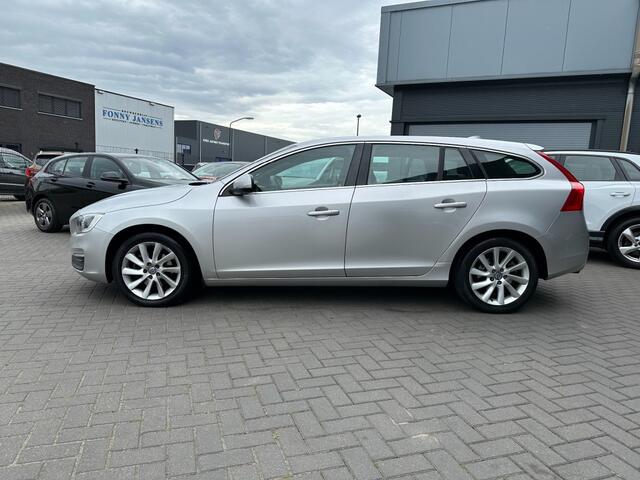 Volvo V60 V60 1.5 T2 Nordic Aut.Navigatie stoelverwarming standkachel