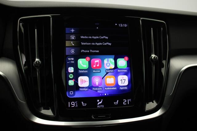 Volvo V60 2.0 B3 Momentum Advantage Automaat - Carplay, Camera, Stoelverw.