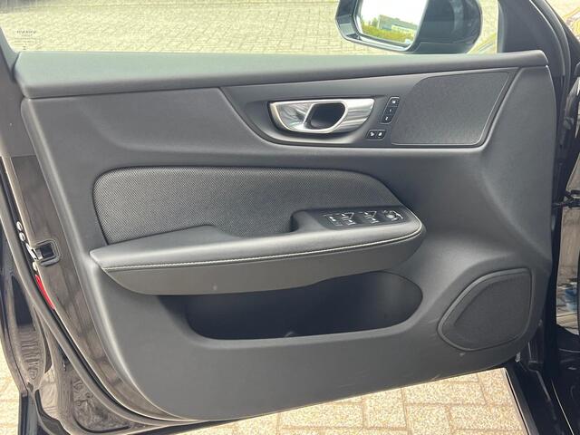 Volvo V60 2.0 B4 Essential Edition Automaat