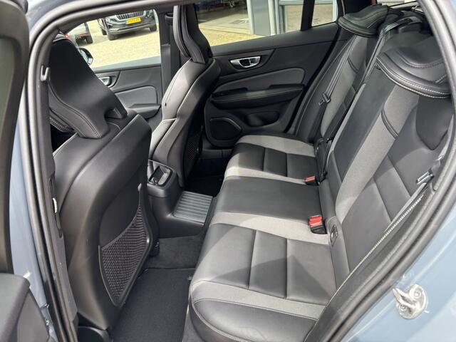 Volvo V60 2.0 T6 Plug-in hybrid AWD LONG RANGE Ultimate Dark / AndroidAuto/Applecarplay / Stoel en Stuurverwarming / Harman Kardon / Elektrisch verstelbare stoelen met Memory /