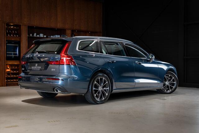 Volvo V60 2.0 B4 Business Pro Harman Kardon l Stoelverwarming | Apple CarPlay | Adapt. Cruise l Dealer Onderhouden