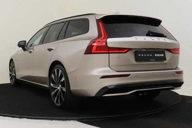 Volvo V60 T6 PLUG-IN HYBRID AWD ULTRA DARK *VOL!* -PANO.DAK|BOWERS&WILKNS|360°CAM|HEAD-UP DISP.|SPORTSTOELEN|PRIVACY.GLAS|20"|SoH:100%