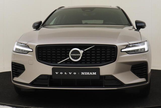 Volvo V60 T6 PLUG-IN HYBRID AWD ULTRA DARK *VOL!* -PANO.DAK|BOWERS&WILKNS|360°CAM|HEAD-UP DISP.|SPORTSTOELEN|PRIVACY.GLAS|20"|SoH:100%