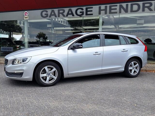 Volvo V60 1.5 T3 Polar+ Automaat | Bi xenon | Climate | Navi | Stoelverwarming V+A |