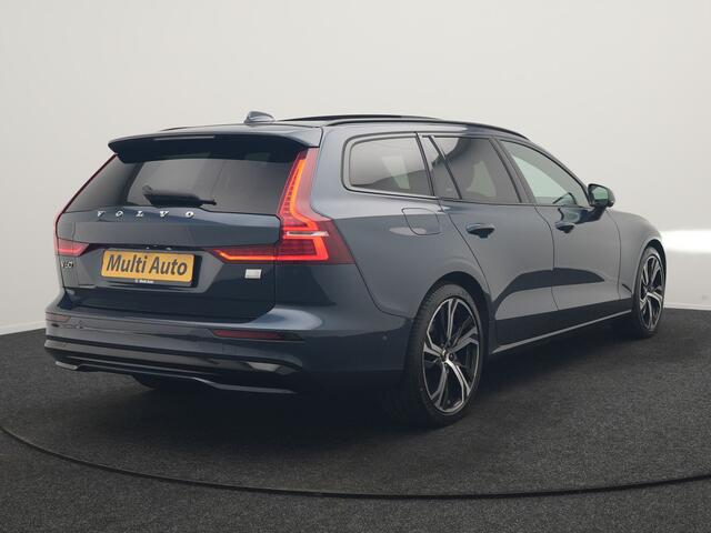 Volvo V60 T6 PHEV AWD Plus Dark Long Range 350pk Dealer O.H | Trekhaak Af Fabriek | Panodak | Adaptive Cruise | 360 Camera | Sportstoelen Memory & Verwarmd | Keyless | Apple Carplay | Pilot Assist | Stuurverwarming | Google Assistant & Maps | Navigatie | Virtual | 