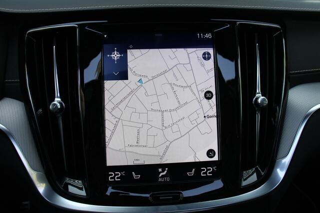 Volvo V60 2.0 T6 AWD 310pk R-Design 360Camera/Keyless/Headup/HarmanKardon/Leder/Panoramadak/20inch