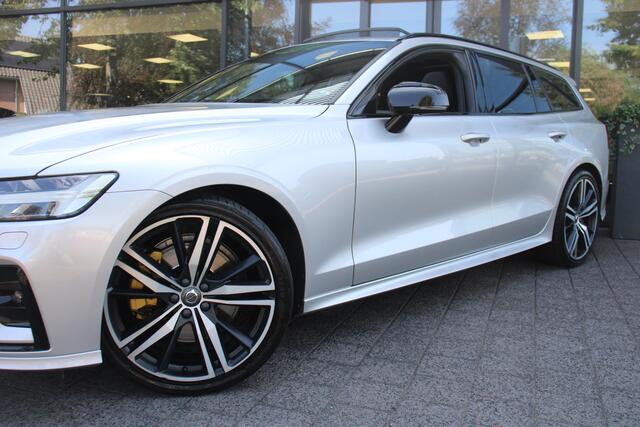 Volvo V60 2.0 T6 AWD 310pk R-Design 360Camera/Keyless/Headup/HarmanKardon/Leder/Panoramadak/20inch
