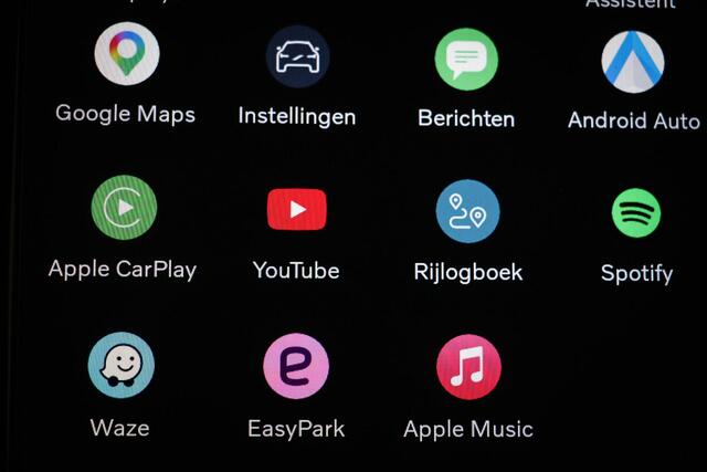 Volvo V60 2.0 B3 Essential | PARK ASSIST PACK | CLIMA | DAB | APPLE | CAMERA