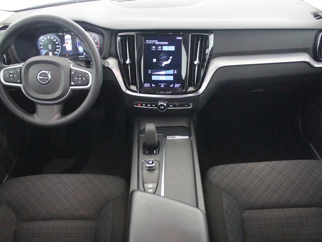 Volvo V60 2.0 B3 Momentum | Carplay | Camera | Stoelverwarming |