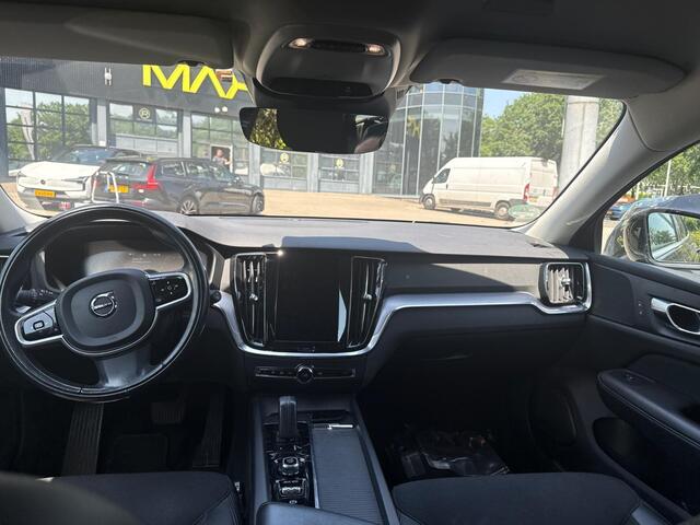 Volvo V60 2.0 B3 Business Pro | Trekhaak | Adaptieve cruise control | Elektrisch verstelbare bestuurdersstoel | Blis | Stoel/stuurverwarming |