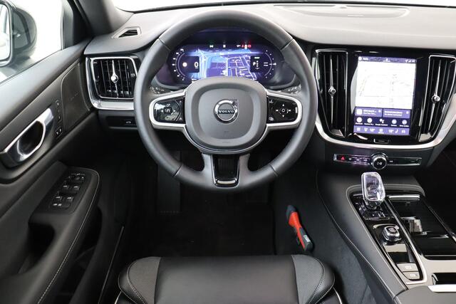Volvo V60 T6 PLUG-IN HYBRID AWD PLUS DARK -HARMAN/KARDON|360°CAM|BLIS|TREKHAAK|POWER-SEATS|ALL-SEASON|SoH:99%