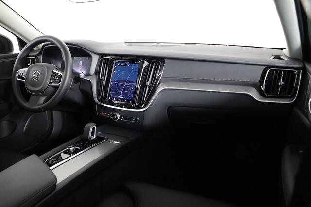 Volvo V60 2.0 B4 Ultimate Dark / Opendak /Leder / HUD / Pilot Assist / HarmanKardon / CarPlay