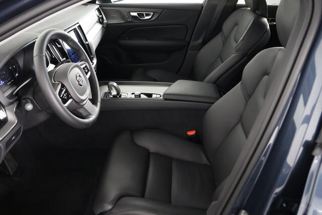 Volvo V60 2.0 B4 Ultimate Dark / Opendak /Leder / HUD / Pilot Assist / HarmanKardon / CarPlay