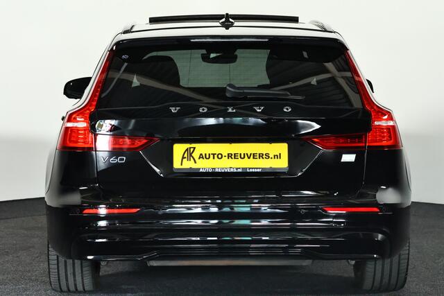 Volvo V60 2.0 T8 Plug-in hybrid AWD Ultimate Dark Panorama / Opendak / Harmankardon / HUD / Pilot assist