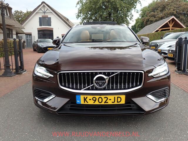 Volvo V60 T6 Recharge AWD HEADUP / H&K / PANODAK / ACC / KEYLESS / 360* / TREKHAAK
