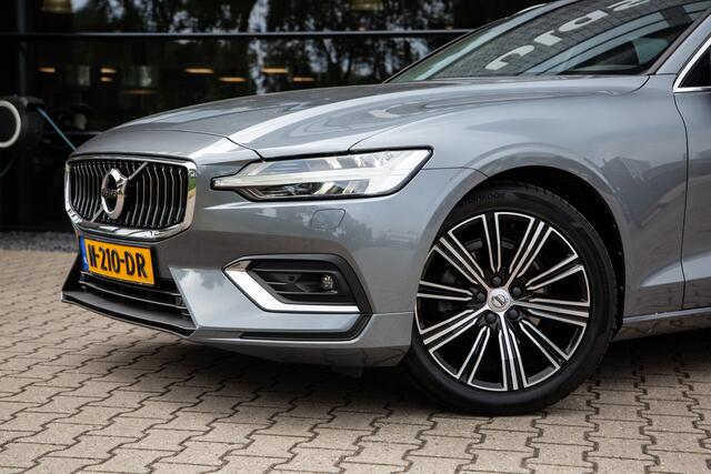 Volvo V60 2.0 B4 R-Design , Adap. cruise, Trekhaak, Leer,