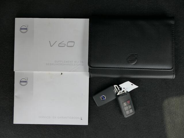 Volvo V60 T4 Business Sport 12 MND garantie Schuifdak / Xenon / Trekhaak