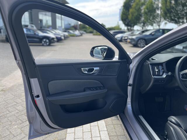 Volvo V60 T6 Plug-in hybrid AWD Plus Dark | Harman/Kardon | Trekhaak | Memoryseats | 360 Graden Camera |