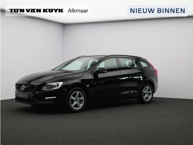 Volvo V60 2.0 T3 150PK Nordic / Parkeerverwarming / Trekhaak / All Season Banden / Parkeersensoren V+A / Verwarmbare voorstoelen + Achterbank /