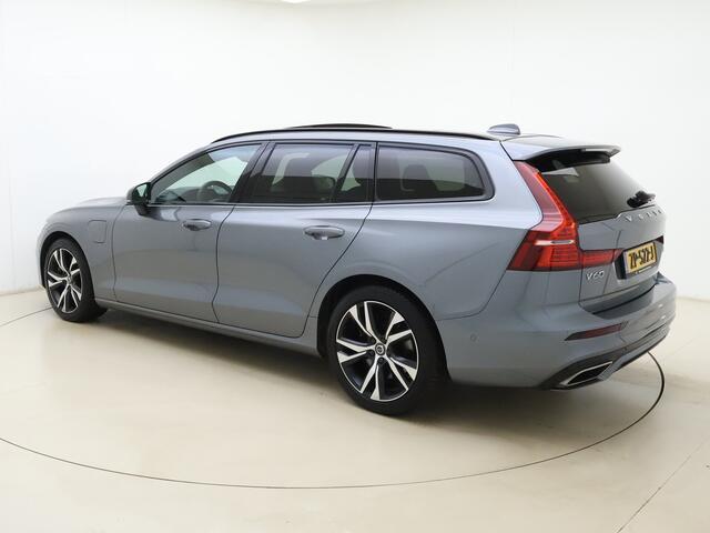 Volvo V60 T8 390PK Automaat Twin Engine AWD R-Design B&W | Panodak | 360 Camera | ACC | Trekhaak | Elektr. stoel