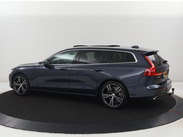 Volvo V60 2.0 T6 Recharge AWD Inscription | SOH 97.5% | Trekhaak | Panoramadak | Leder | Stoelventilatie | Stuur/stoel verwarming | Harman/Kardon | Adaptive cruise | 360 camera | Carplay | Memory |