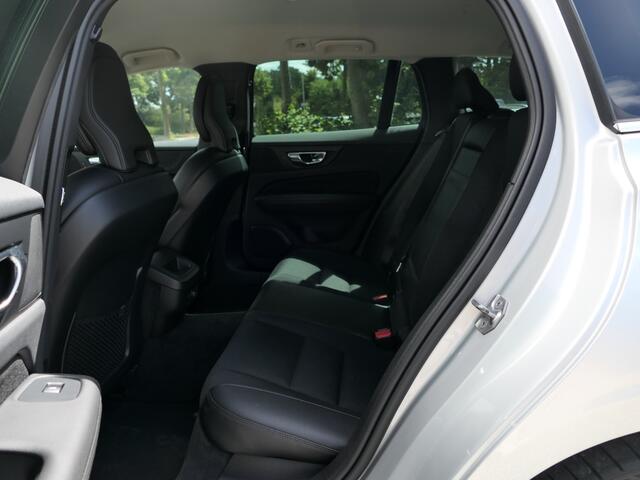 Volvo V60 T4 Momentum Pro 12 MND garantie Polestar optimalisatie / Trekhaak / 19'' / Navi
