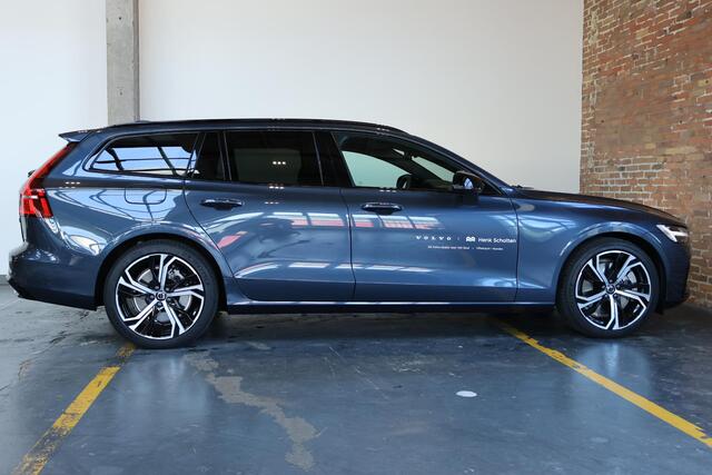 Volvo V60 T6 Plug-in hybrid AWD Plus Bright | Stoelverwarming | Stuurwielverwarming | Parkeercamera | Parkeersensoren voor + achter | 19" Lichtmetalen velgen | Privacy Glass | Google Infotaiment | Harman Kardon Premium Audio |