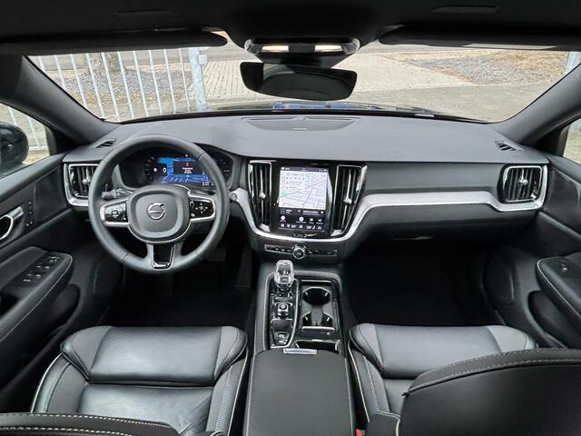 Volvo V60 T6 Recharge Long Range AWD Plus Dark 360 Keyless