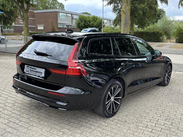 Volvo V60 T6 Recharge Long Range AWD Plus Dark 360 Keyless