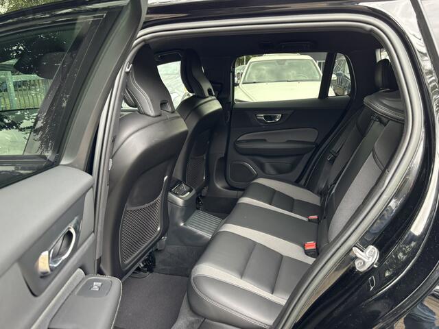 Volvo V60 T6 Recharge Long Range AWD Plus Dark 360 Keyless