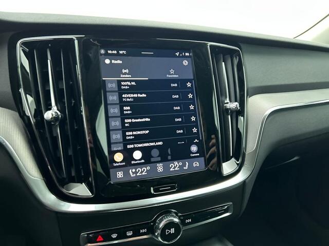 Volvo V60 2.0 B4 Core | ACTIE | Van 66306 voor 61950 | Lederen bekleding |