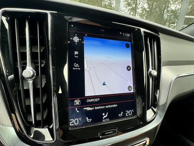 Volvo V60 2.0 T8 Twin Engine AWD R-Design*Panoramadak*Trekhaak*LED*ACC*
