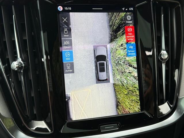 Volvo V60 2.0 T8 Plug-in hybrid AWD Plus Dark | Panoramadak | 360 camera | Stoel/Stuur Verwarming | Harman/Kardon