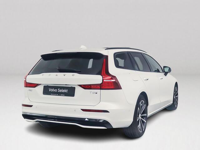 Volvo V60 T8 Plug-in hybrid AWD Plus Dark | Panoramadak | 360° camera | Head-up display | Harman Kardon | Stoel- en stuurverwarming | Trekhaak