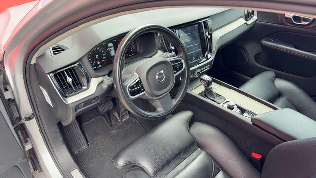 Volvo V60 2.0 T6 AWD Inscription AUTOMAAT / ACC / LEDER + STOELVERW / ACHTERBANK VERW / CAMERA / CARPLAY / TREKHAAK