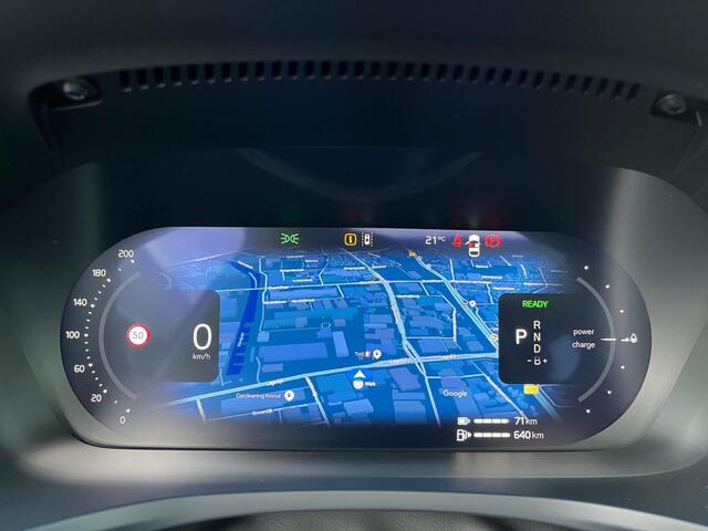 Volvo V60 2.0 T6 Plug-in hybrid AWD Plus Dark | Harman/Kardon | Panoramadak | Zwarte logo's