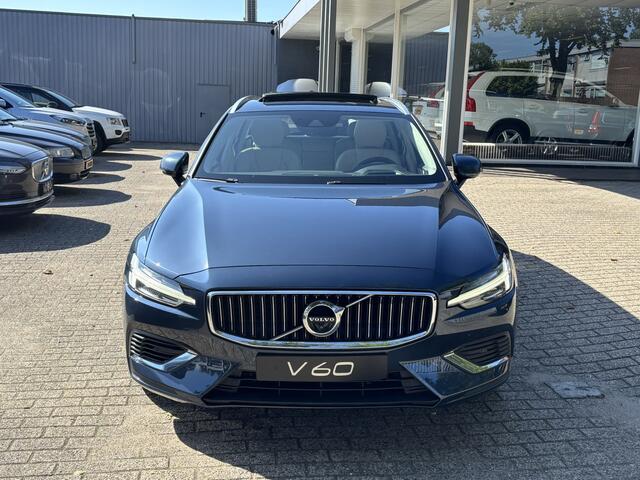 Volvo V60 T8 AWD Inscription Panorama HeadUp 360