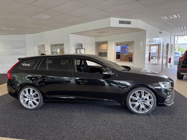 Volvo V60 2.0 T6 AWD Polestar Een kanon van een auto van een liefhebber voor een liefhebber!