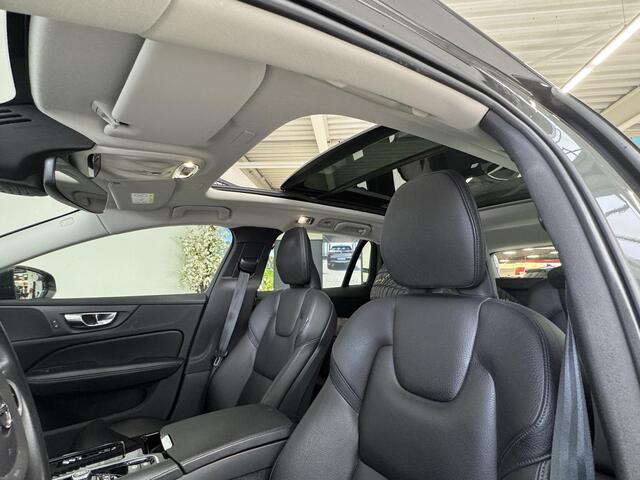 Volvo V60 2.0 T6 Recharge AWD Inscription | Navigatie | Camera | Panoramadak | Winterset | Stoelverwarming |