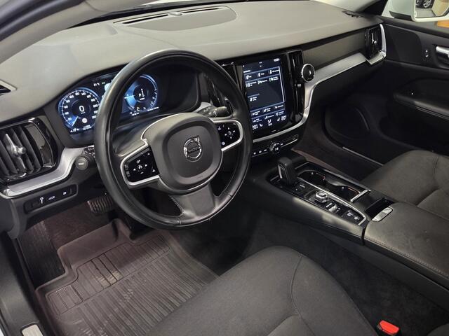 Volvo V60 2.0 T6 TE AWD MomPro