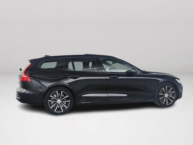 Volvo V60 T8 Plug-in hybrid AWD Plus Dark | SOH 100% | Panoramadak | 360° camera | Head-up display | Harman Kardon | Stoel- en stuurverwarming | Trekhaak
