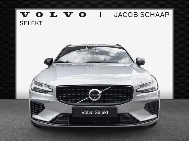 Volvo V60 2.0 T8 Plug-in hybrid AWD Plus Dark / Trekhaak / 360 camera / Harman/Kardon / Panoramadak /