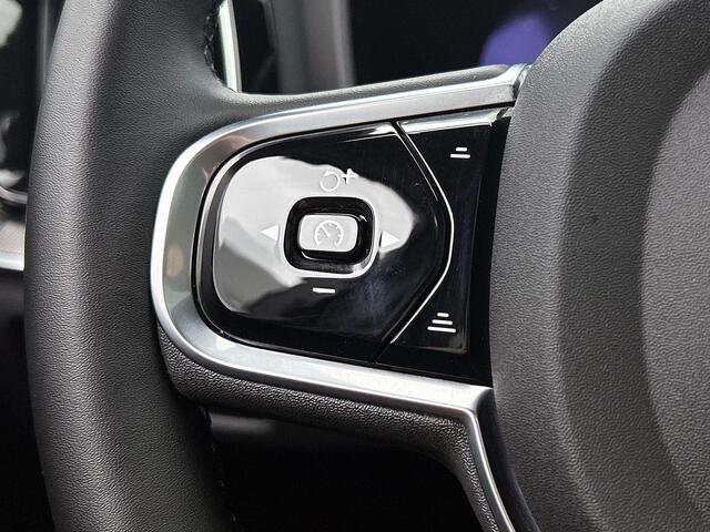 Volvo V60 2.0 T8 Plug-in hybrid AWD Plus Dark | Pano | BLIS | Sportinterieur |