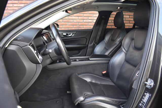 Volvo V60 D4 Automaat 190PK Inscription | Trekhaak | All season banden | Head up display | Panoramadak